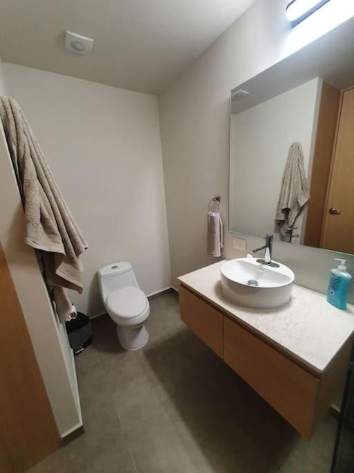 Hermoso Apartamento Nuevo Ubicado En Zona Centrica Гуадалахара Екстериор снимка